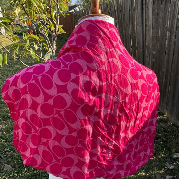 Coach Fuchsia Signature Pattern Scarf - Picture 5 of 11